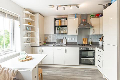 2 bedroom coach house for sale, Porus Piece, Leighton Buzzard