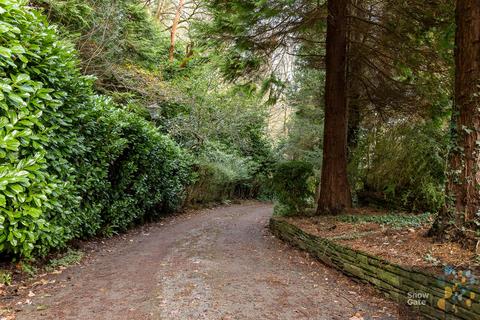 5 bedroom detached house for sale, Binns Lane, Holmfirth HD9