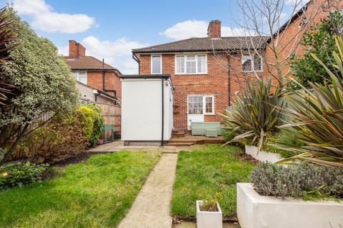 3 bedroom end of terrace house for sale, Peterborough Road, Surrey SM5