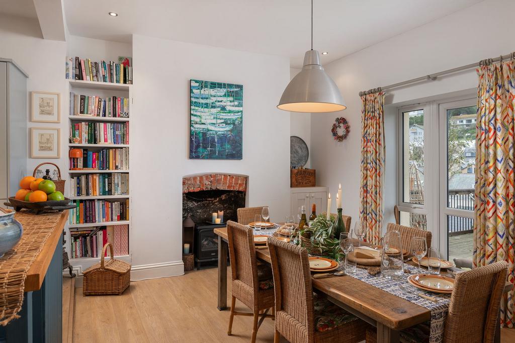  Duffryn House, 28 South Ford Road, Dartmouth
