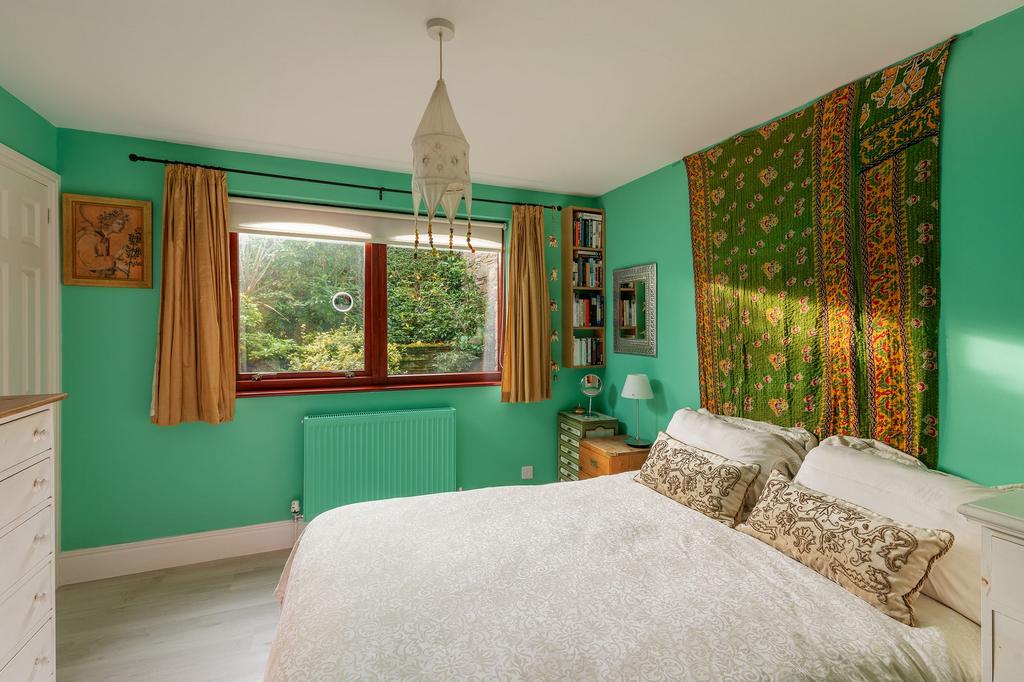 Bedroom 4 Ginkgo House, Stoke Fleming