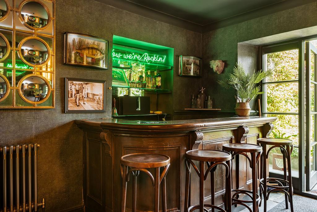 Bar/ snug, Danescombe Valley House, Calstock....