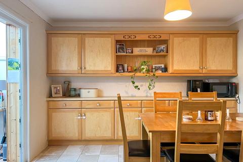 3 bedroom end of terrace house for sale, Burnbush Close, Bristol BS14