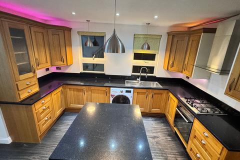 1 bedroom in a house share to rent, Norton Road, Uxbridge UB8