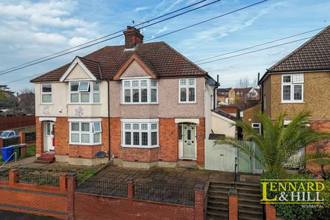 3 bedroom semi-detached house for sale - High View Avenue, Grays RM17