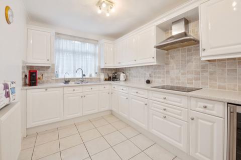 4 bedroom detached house for sale, Mill Lane, Chatham ME5