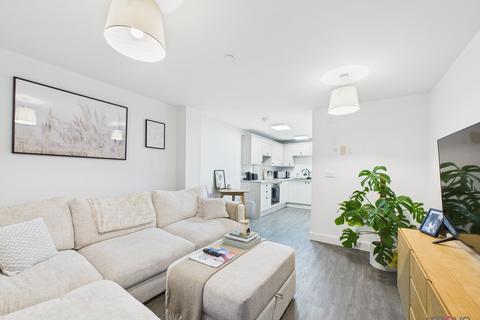undefined, Knapp Road, Cheltenham GL50