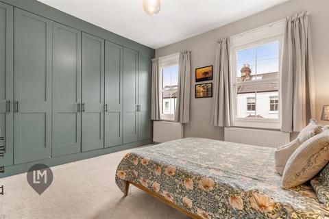 5 bedroom house for sale, Camborne Road, London