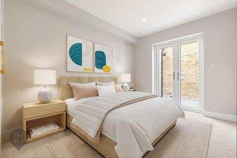 2 bedroom flat for sale, Standen Road, London