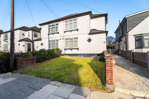 2 bedroom maisonette for sale - Maywin Drive, Hornchurch RM11