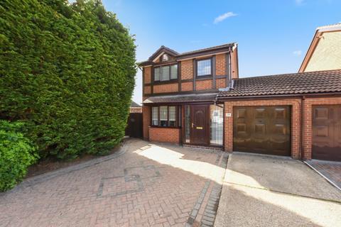 3 bedroom link detached house for sale - Clerke Drive, Sittingbourne ME10