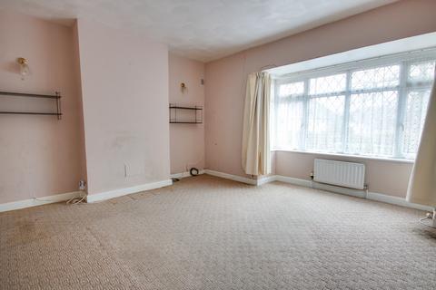 3 bedroom detached house for sale, BITTERNE! NO FORWARD CHAIN! TWO RECEPTIONS! GARAGE!
