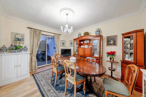 4 bedroom terraced house for sale, Merton Road, London, SW18