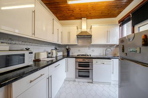 4 bedroom terraced house for sale, Merton Road, London, SW18