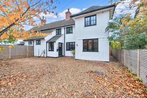 undefined, High Street, Baldock SG7