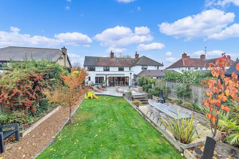 undefined, High Street, Baldock SG7