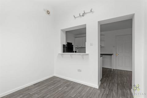 2 bedroom terraced house for sale, Briar Close, Evesham WR11