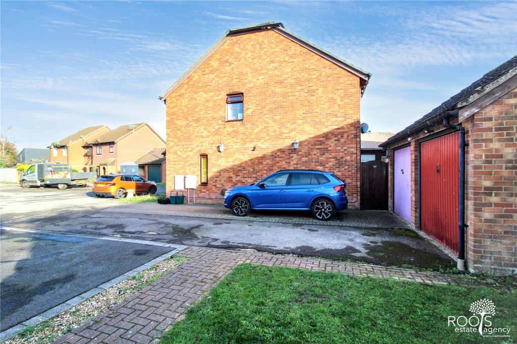 Driveway &amp; Garage