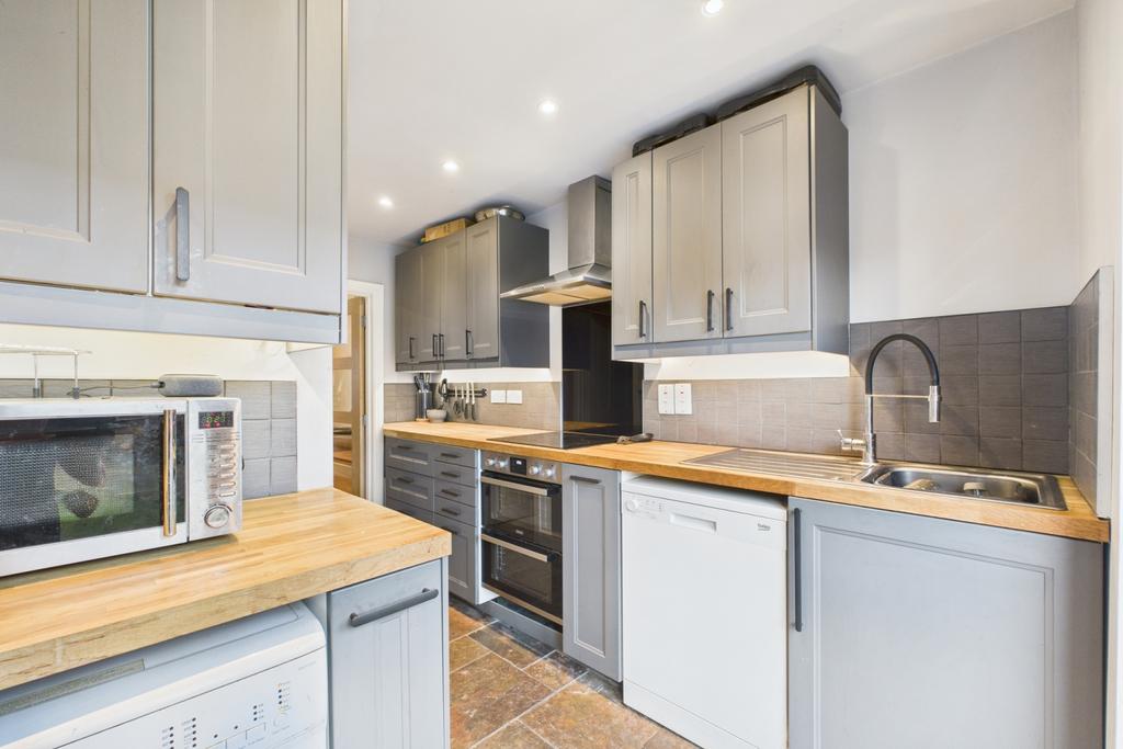 Kitchen 2