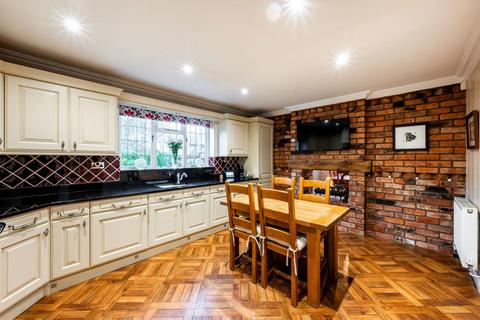 4 bedroom detached house for sale, Keepers Gate Close, Sutton Coldfield B74