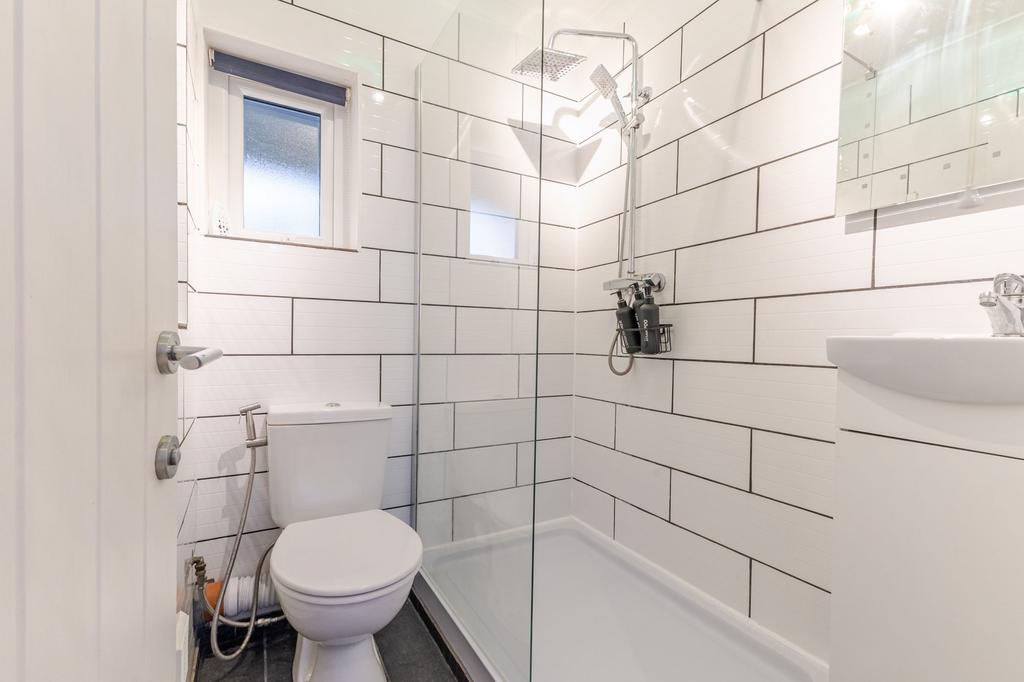 Shower Room 1