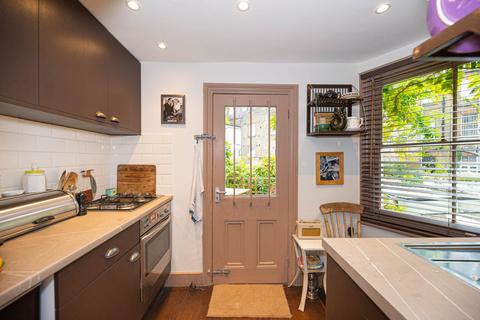 1 bedroom flat to rent, Comyn Road, 67 Comyn Road, SW11