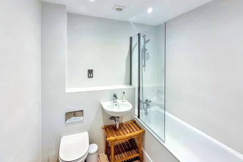 2 bedroom flat for sale, Charles Court, Margate, CT9