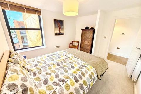 2 bedroom flat for sale, Charles Court, Margate, CT9