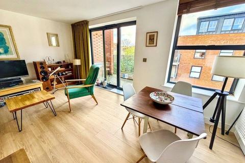 2 bedroom flat for sale, Charles Court, Margate, CT9
