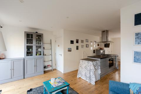 3 bedroom semi-detached house for sale, Sussex Place, Bristol BS2
