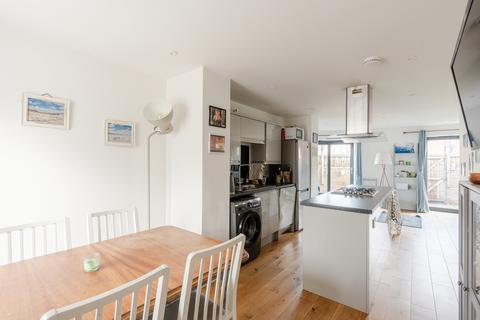 3 bedroom semi-detached house for sale, Sussex Place, Bristol BS2