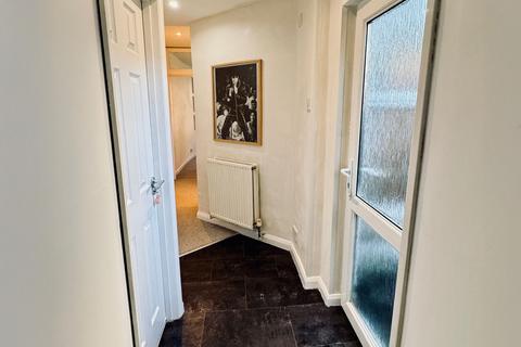 2 bedroom flat for sale, Shirehampton, Bristol BS11