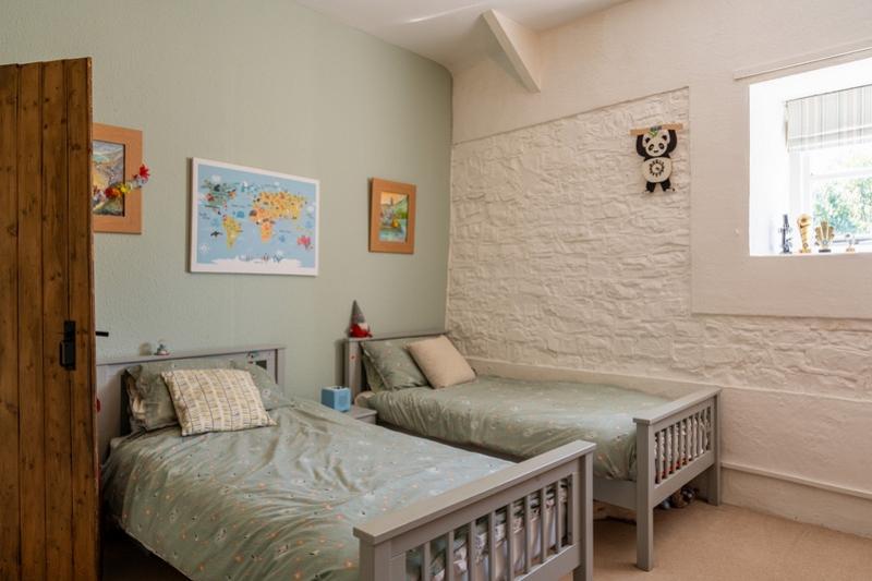 Plaisted-House-32 4c06-df61-7f3a-79a9-6d3c-c360-7e