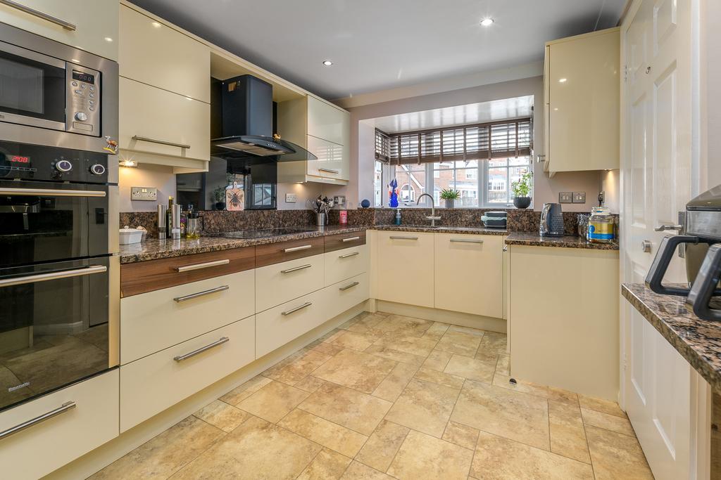 Kitchen-1