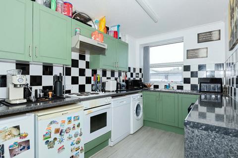 2 bedroom flat for sale, Brighton Road, Lancing