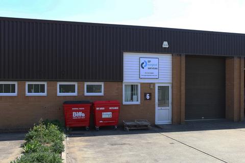 Warehouse to rent, Lodge Rd Staplehurst TN12 0RX