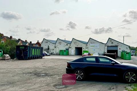 Warehouse to rent - 10-10A Awsworth Rd Ilkeston DE7 8JD
