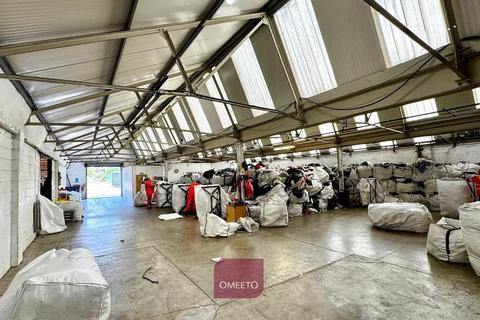 Warehouse to rent, 10-10A Awsworth Rd Ilkeston DE7 8JD