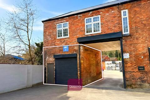 Warehouse to rent, 92 Meadow Road Nottingham NG4 2FR