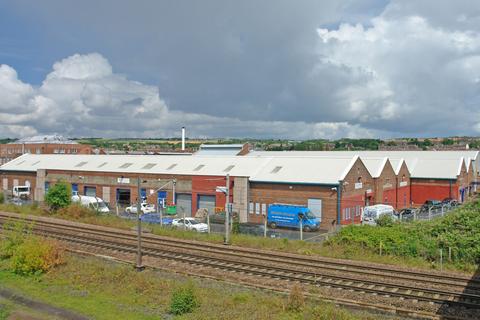 Warehouse to rent - Station Ln Birtley DH3 1QT