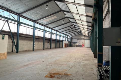Warehouse to rent, Station Ln Birtley DH3 1QT