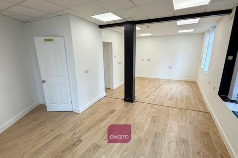 Retail property (high street) to rent, 1 Dickinson St Derby DE24 8WJ