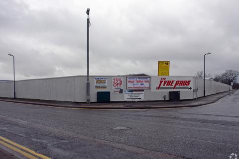 Warehouse to rent, Cuxton Rd Maidstone ME15 9NH