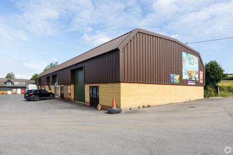 Warehouse to rent, Ashford Rd Lenham ME17 2GQ