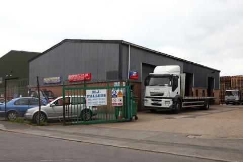 Industrial development to rent, Pattenden Ln Maidstone TN12 9QJ