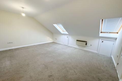 1 bedroom apartment to rent, Lent Rise Road, Burnham, Slough, Buckinghamshire, SL1