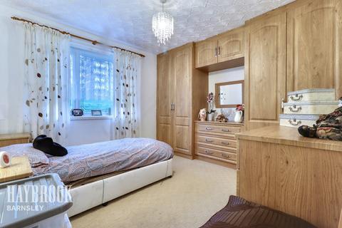 2 bedroom flat for sale, Union Street, Barnsley