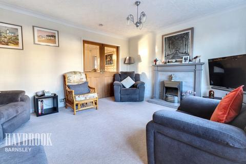 3 bedroom detached house for sale, Kexbrough Drive, Darton