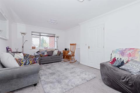 6 bedroom detached house for sale, Penfold Way, Steyning
