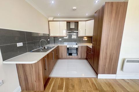 1 bedroom apartment to rent, New Salisbury House, 300 - 310 High Street, Slough, Berkshire, SL1